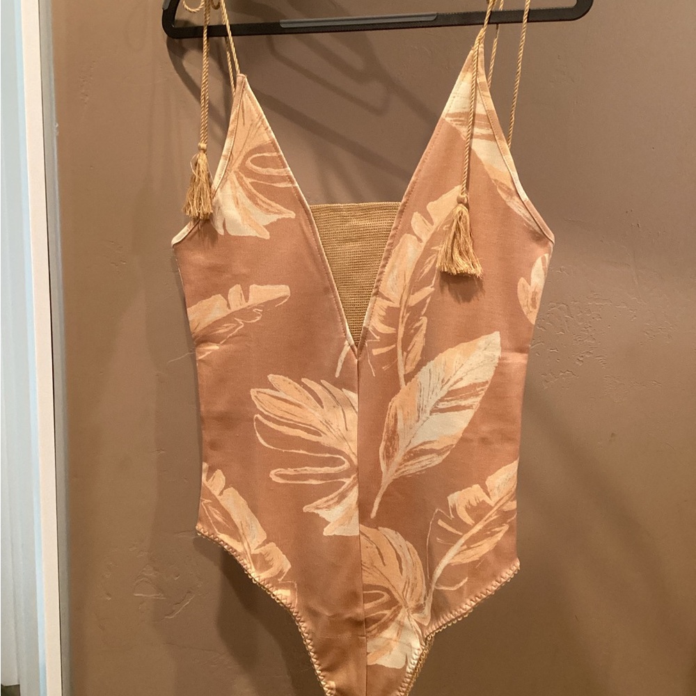 Joyfolie beige/golden/tan Leaf Print Bodysuit